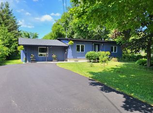 1012 Goshen Rd, Innisfil, ON L9S2B5
