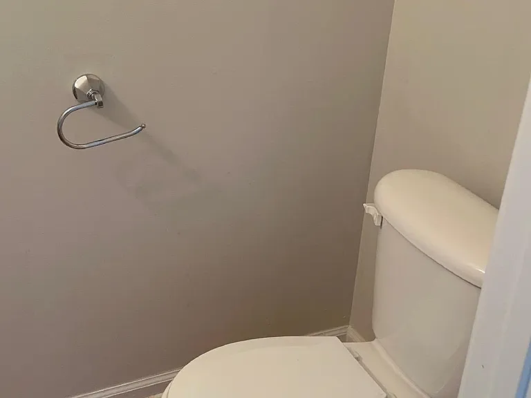 8261 Sunnydale Ln — Photo 2