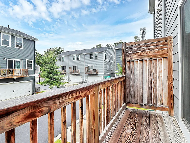 2606 Greenmarket Dr — Photo 17