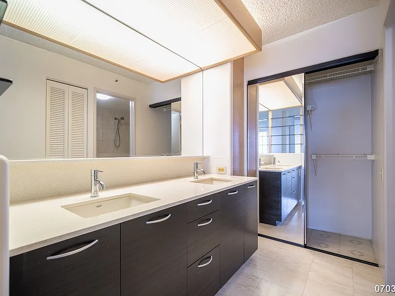 1212 Nuuanu Ave #3903 — Photo 26