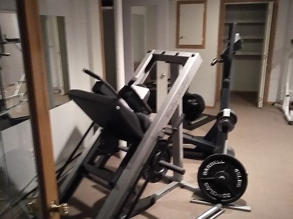 both weight and cardio units