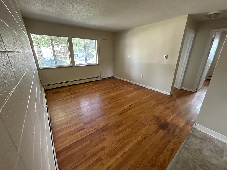 419 Laporte Ave — Photo 7