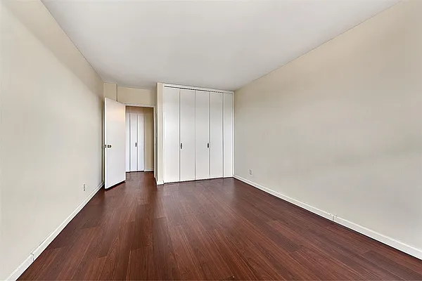 Sold by Exclusive Properties Sotheby's International Realty | media 22