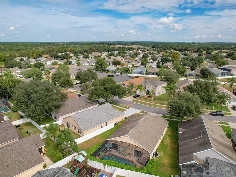 15906 Bay Vista Dr — Photo 39