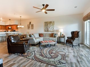 81 Summer Rd APT 5, Kimberling City, MO 65686