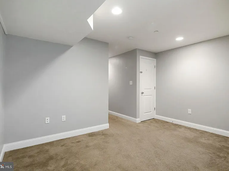 1940 N Gratz St #1 — Photo 20
