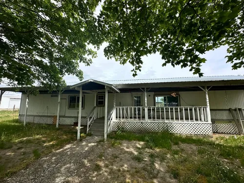 503 N Chelan Ave Photo 1