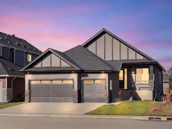 316 E Muirfield Cres, Wheatland County, AB T0J 1Y1
