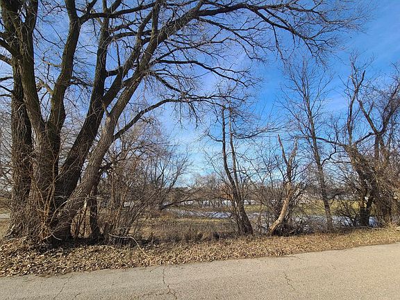 3rd image of LOT 5 Green Dr
