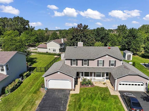 3rd image of 1219 Oak Ridge Dr