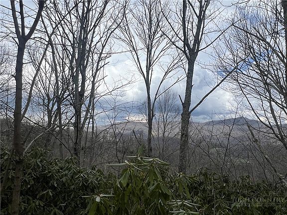 4th image of 107 Elk River Parkway