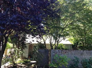 3033 NE 90th St, Seattle, WA 98115