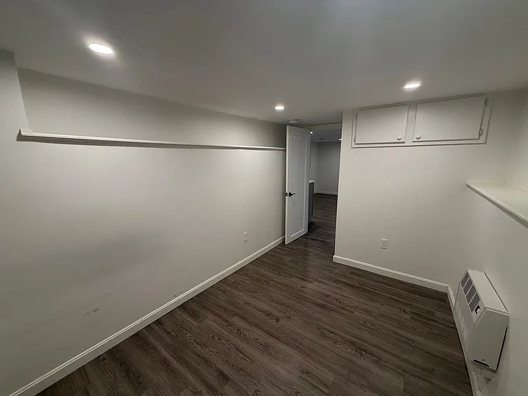 74 S State St #5 — Photo 8