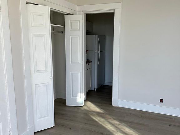 2nd image of 4000 Prytania St #L