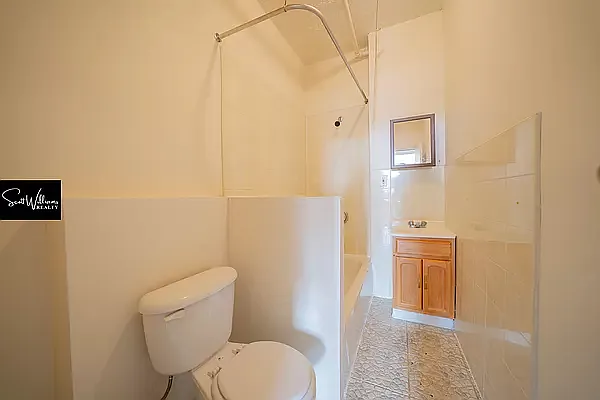 Rented by Scott Williams Realty LLC | media 35