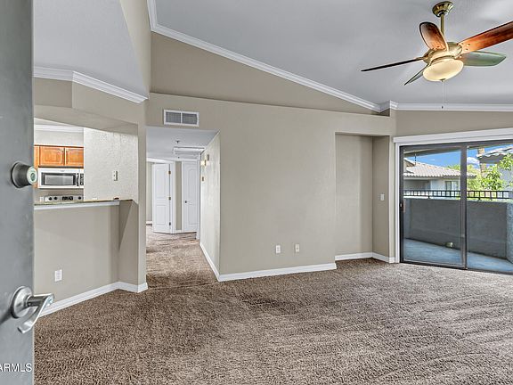 3rd image of 2025 E CAMPBELL Avenue #346