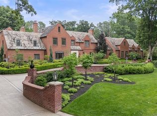 1909 Highgate Rd, Pittsburgh, PA 15241