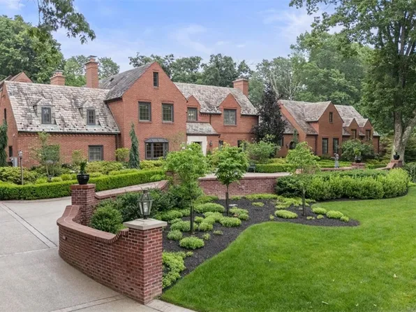 1909 Highgate Rd, Pittsburgh, PA 15241