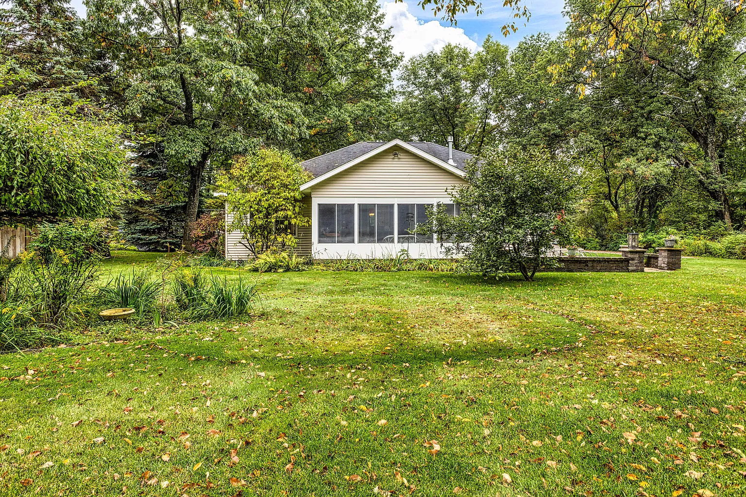 3396 Lansing Rd photo 1