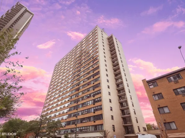 6030 N Sheridan Rd APT 1011, Chicago, IL 60660