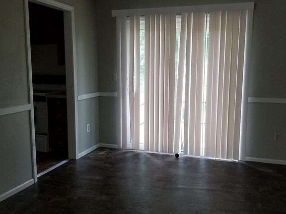 2nd image of 7509 E 118th St
