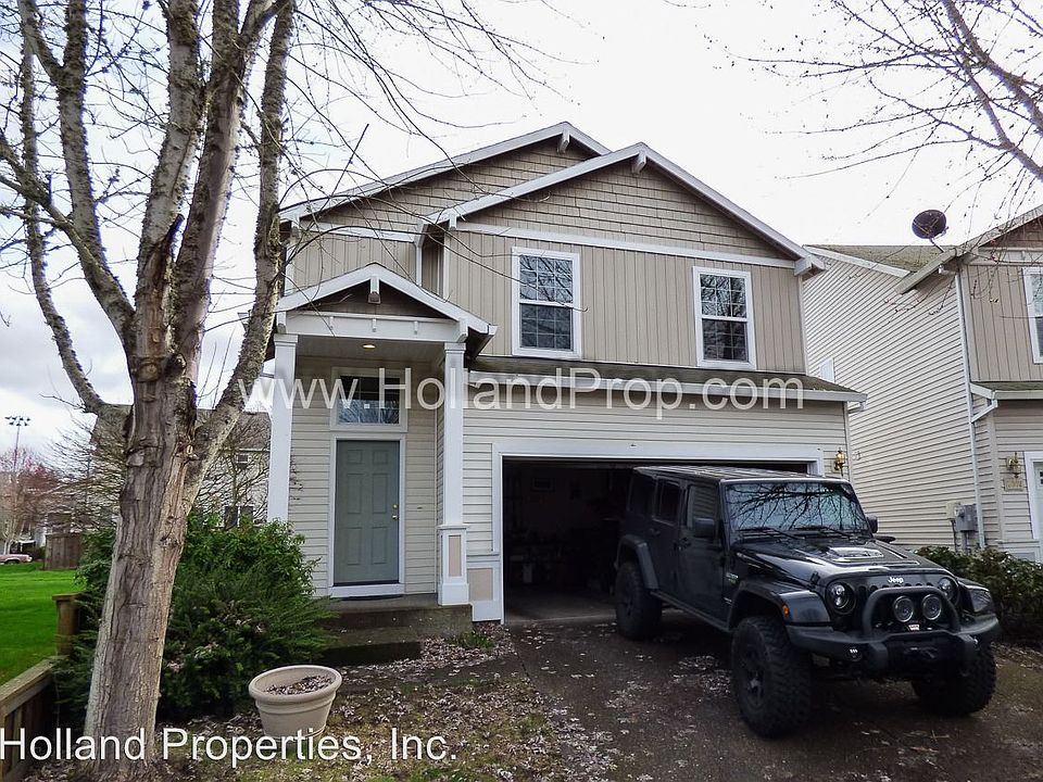 1st image of 5005 NE Schoeler Cir