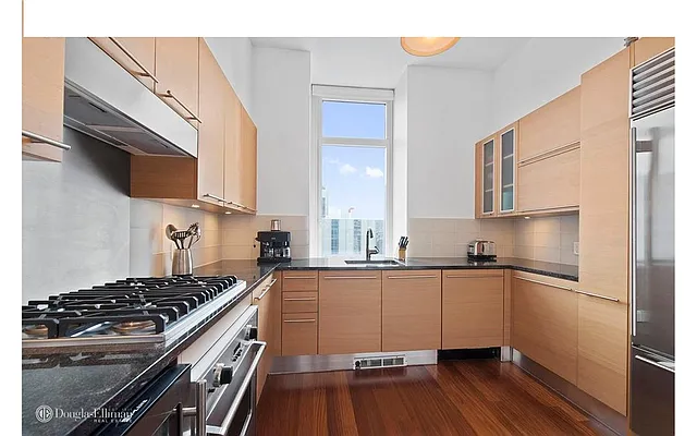 Rented by Douglas Elliman | media 4
