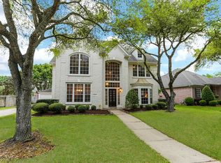 2906 Bay Isle Ct, Houston, TX 77059