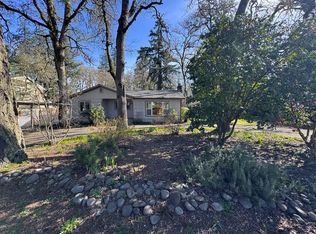1385 Hammock St, Eugene, OR 97401