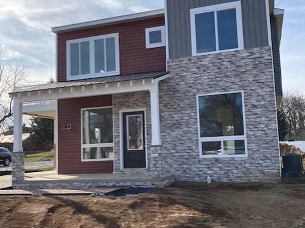 711 Snapp St, Martinsburg, WV 25401