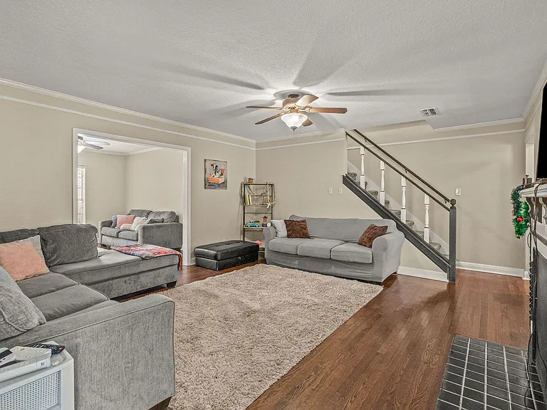 3518 Westcliff Rd S — Photo 9
