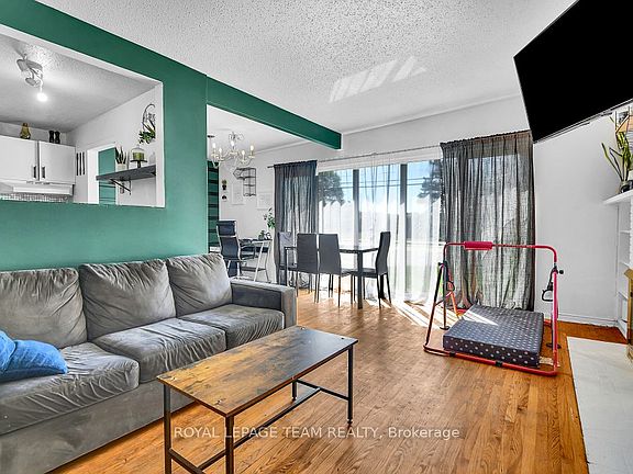 4th image of 2383 Walkley Rd