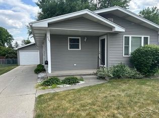 2747 Weiss St, Saginaw, MI
