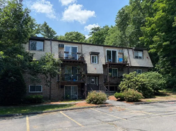 13 Silvestri Circle #7, Derry, NH 03038
