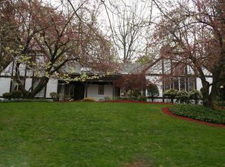 7 Sunderland Dr, Morristown, NJ