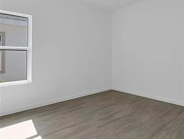 1404 Lore Dr #4 — Photo 7