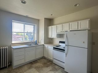 307 W Central Entrance APT 4, Duluth, MN 55811