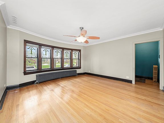 4th image of 2332 Kenilworth Ave