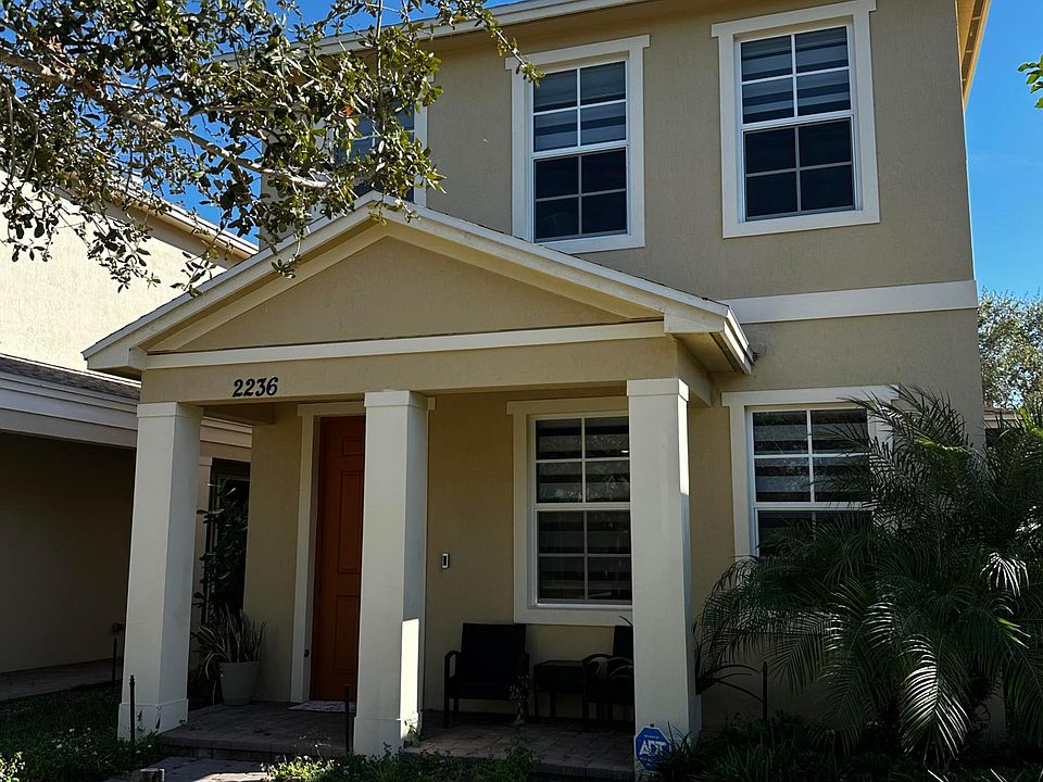 1st image of 2236 SE Union Park Drive