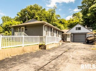 420 Wesley Rd, Creve Coeur, IL 61610