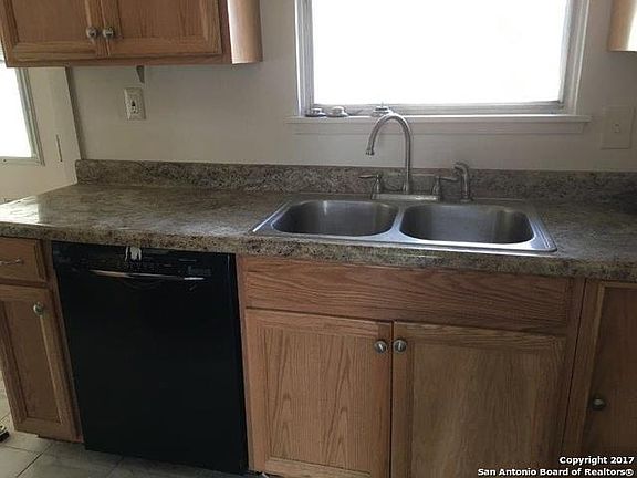 2nd image of 4535 Waikiki Dr