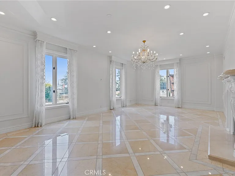 1424 N Crescent Heights Blvd #20 — Photo 14