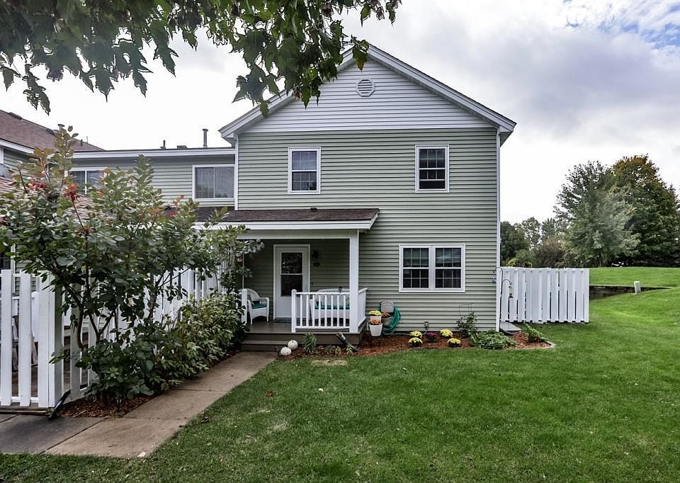 1st image of 825 Headley Ct