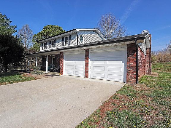 4th image of 144 Valley Park Dr