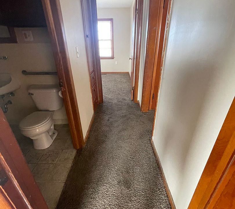 11011103 Eisenhower 1101 Eisenhower Ave Great Bend KS Zillow