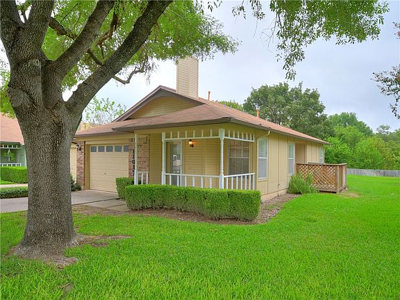 3rd image of 11613 Norwegian Wood Dr