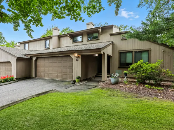 6 Redwood Lane #6, Avon, CT 06001