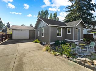 12221 2nd Ave SW, Burien, WA 98146