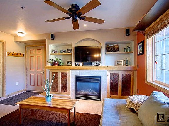 5th image of 3305 Columbine Dr Unit 1505
