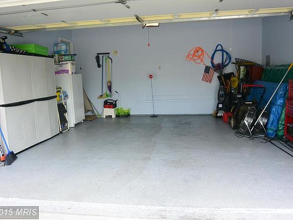 2nd image of 6147 Oaklawn Ln